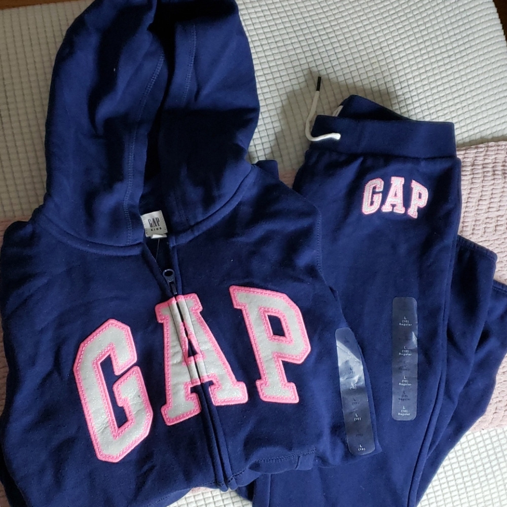 NEW girls GAP sweatsuit